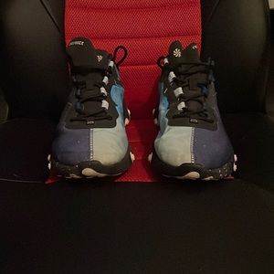 Nike reacts element 55 day night